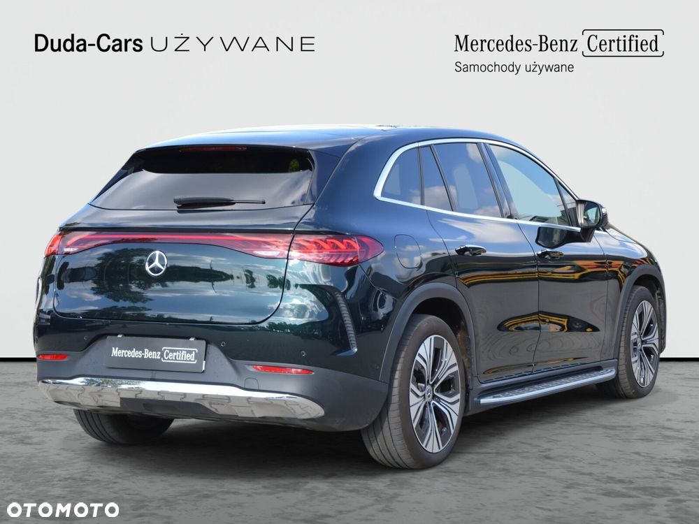 Mercedes-Benz EQE - 7