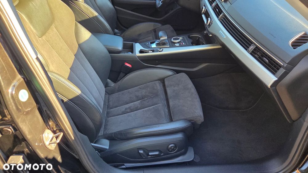 Audi A4 Limousine - 32