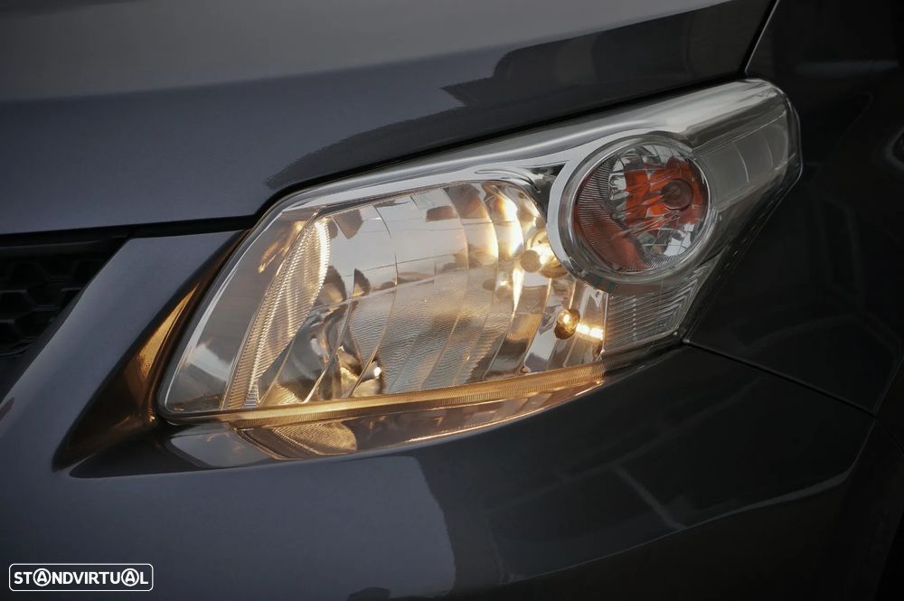 Toyota Urban Cruiser 1.4 D-4D High Pack - 35