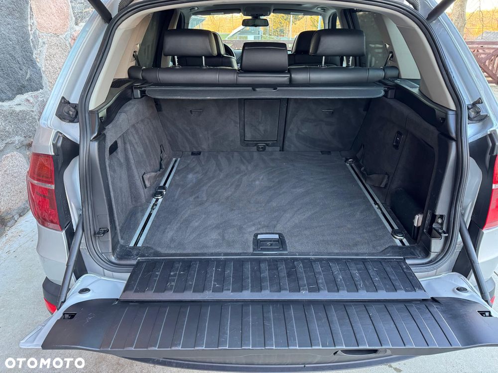 BMW X5 3.0si xDrive - 32