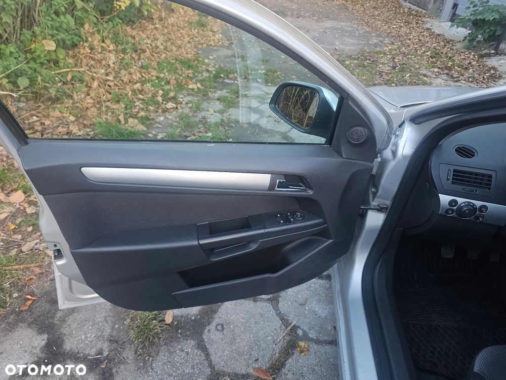 Opel Astra - 19