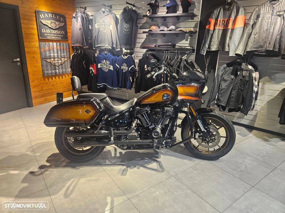 Harley-Davidson Low Rider ST - 1