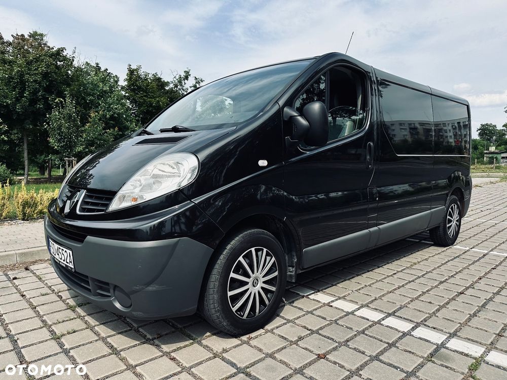 Renault Trafic - 1