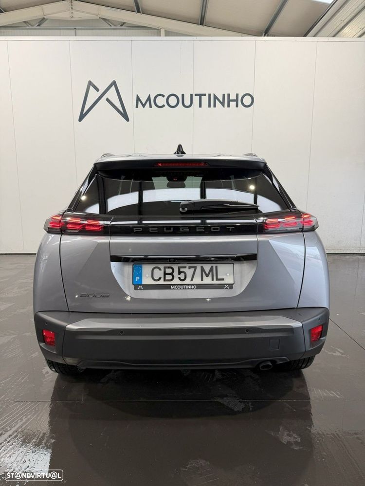 Peugeot 2008 - 4