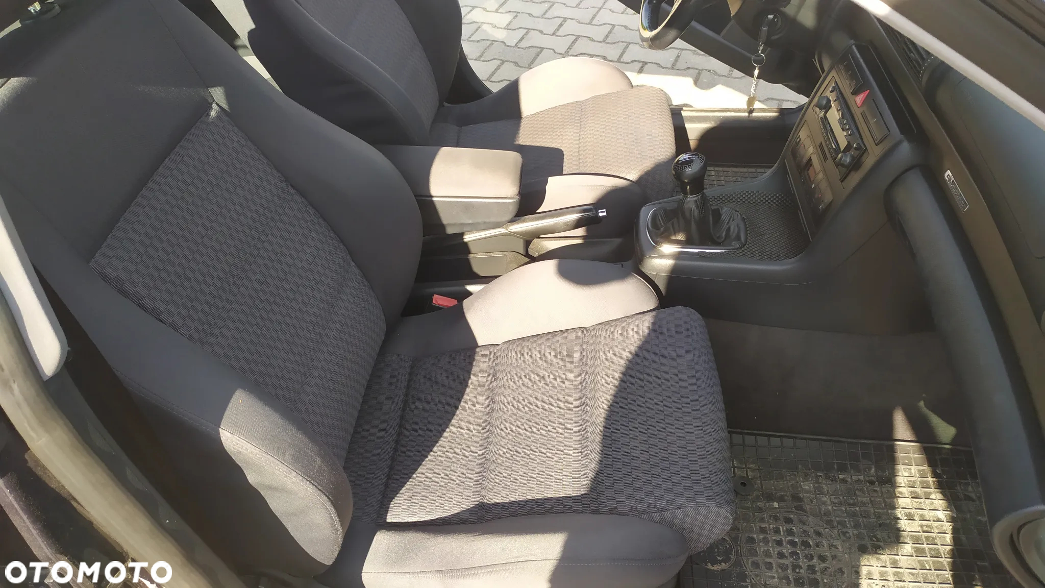 Audi A4 Avant 2.8 Quattro - 16