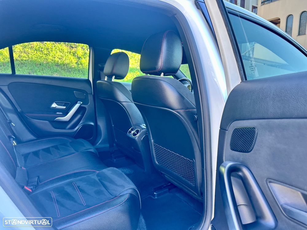 Mercedes-Benz A 180 Limousine d 7G-DCT AMG Line - 32