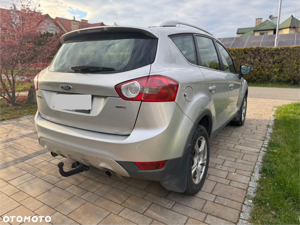 Ford Kuga 2.0 TDCi Titanium - 4