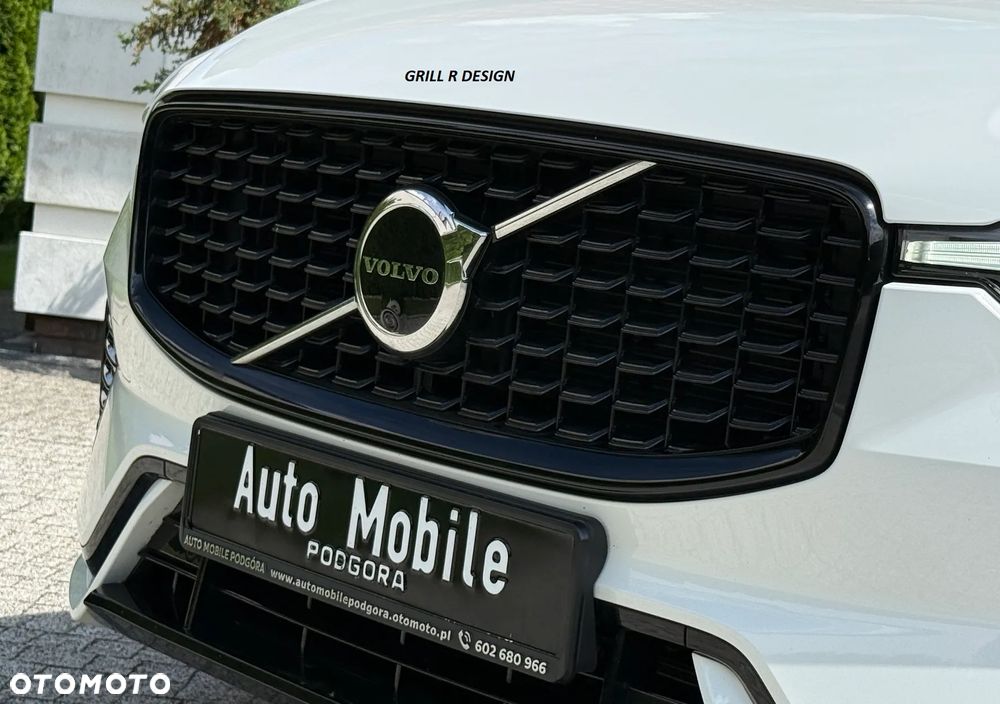 Volvo XC 60 B4 D Plus Dark - 31