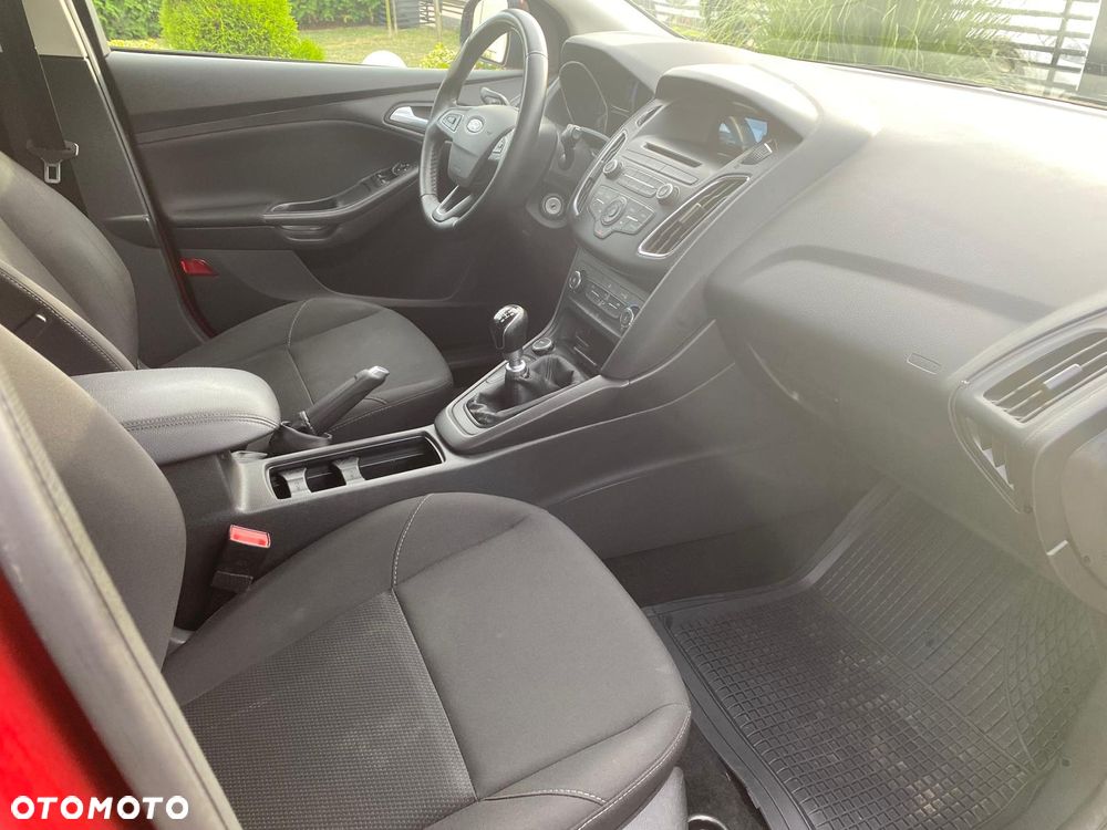 Ford Focus 1.0 EcoBoost Trend - 11