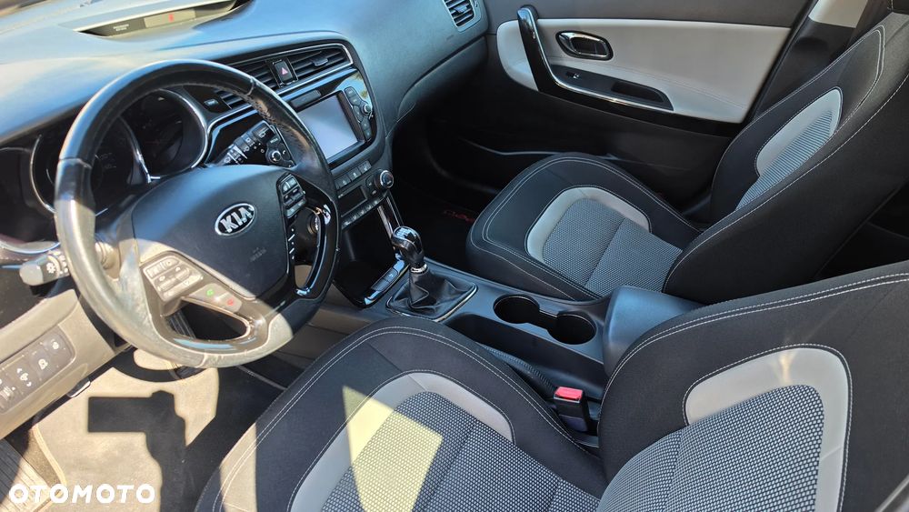 Kia Ceed 1.6 GDI L Business Line - 17