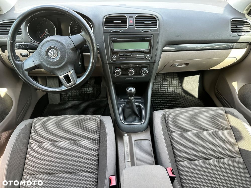 Volkswagen Golf VI 1.2 TSI Comfortline - 7