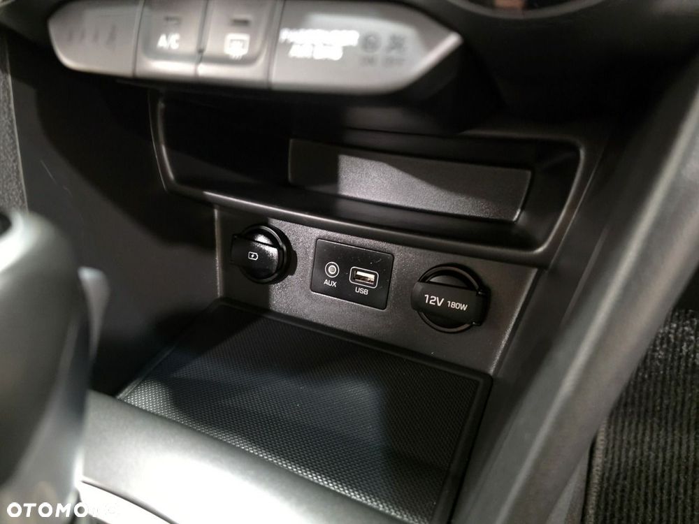 Hyundai Kona 1.6 T-GDI DCT 4WD Unique+ - 22