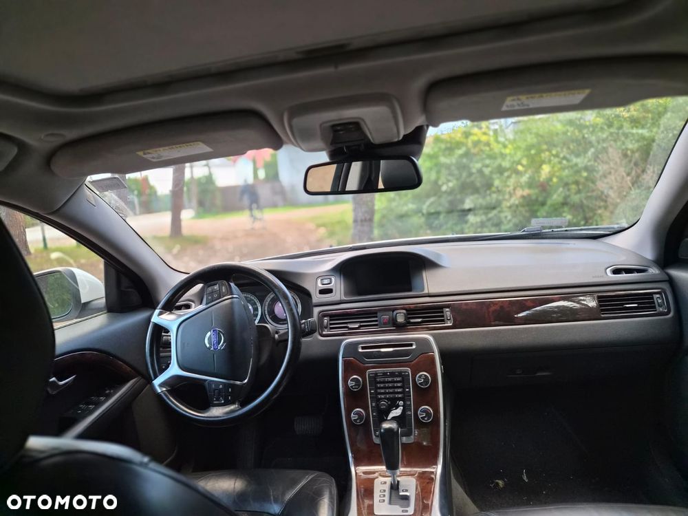Volvo S80 3.2 Momentum - 13