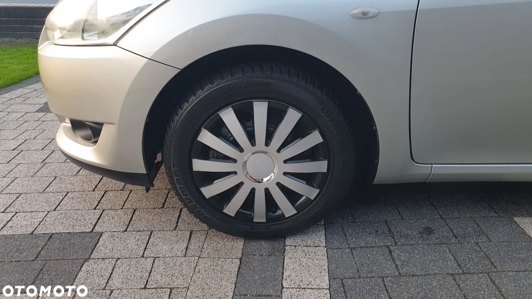 Toyota Auris 1.4 VVT-i Team - 34