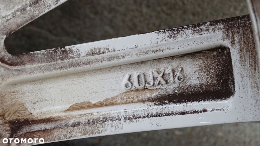 RENAULT TWINGO III - felga 6Jx16 4x100 ET50 - 8