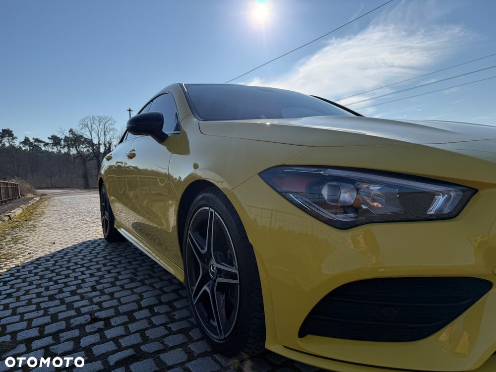 Mercedes-Benz CLA - 12