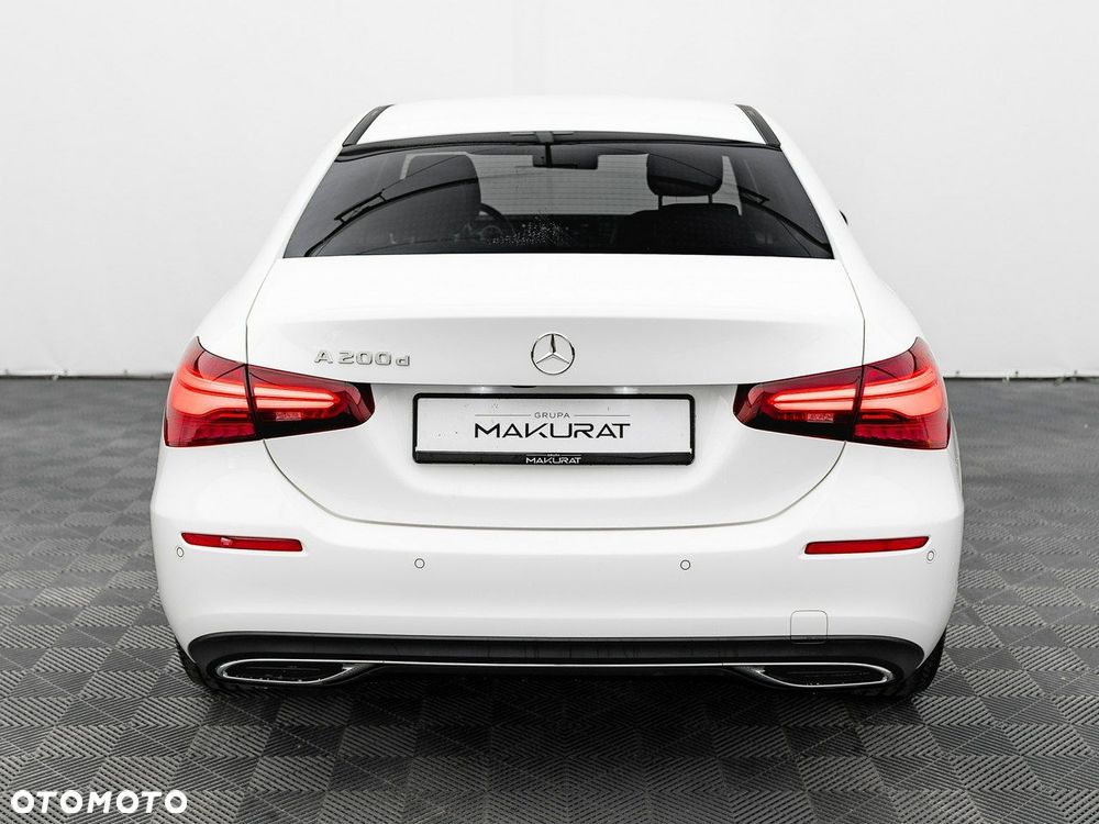 Mercedes-Benz Klasa A 200 d Progressive 8G-DCT - 11