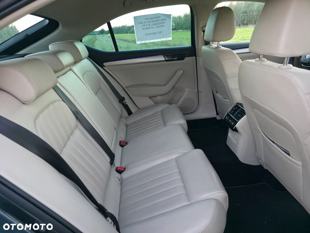 Skoda Superb 2.0 TDI SCR L&K DSG - 1