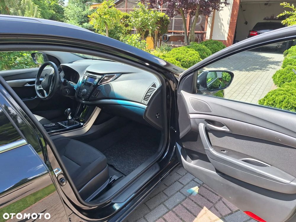 Hyundai i40 - 11
