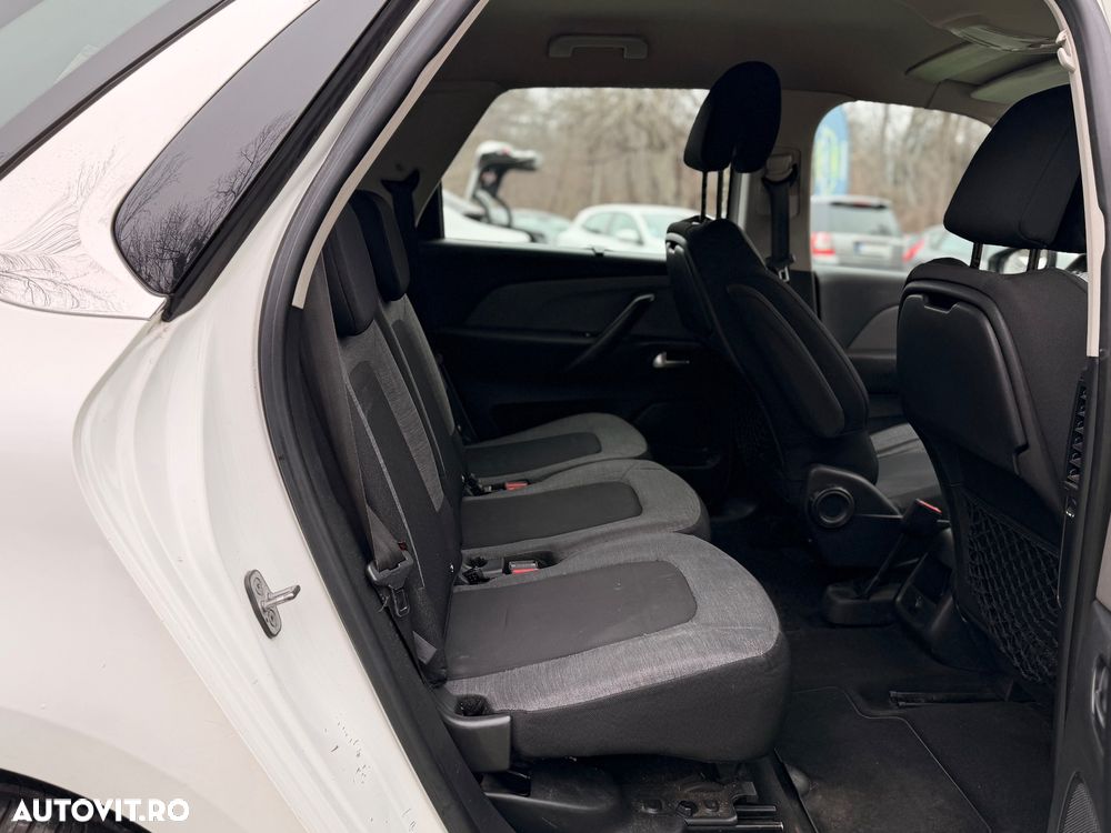 Citroën C4 Picasso - 9