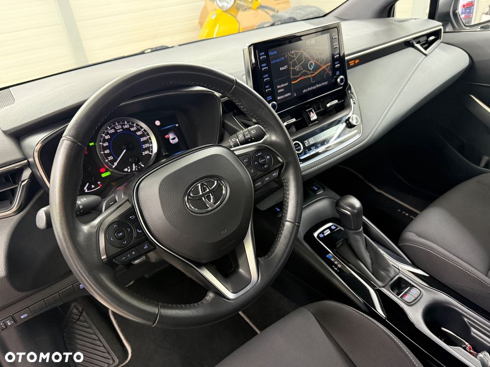 Toyota Corolla - 16
