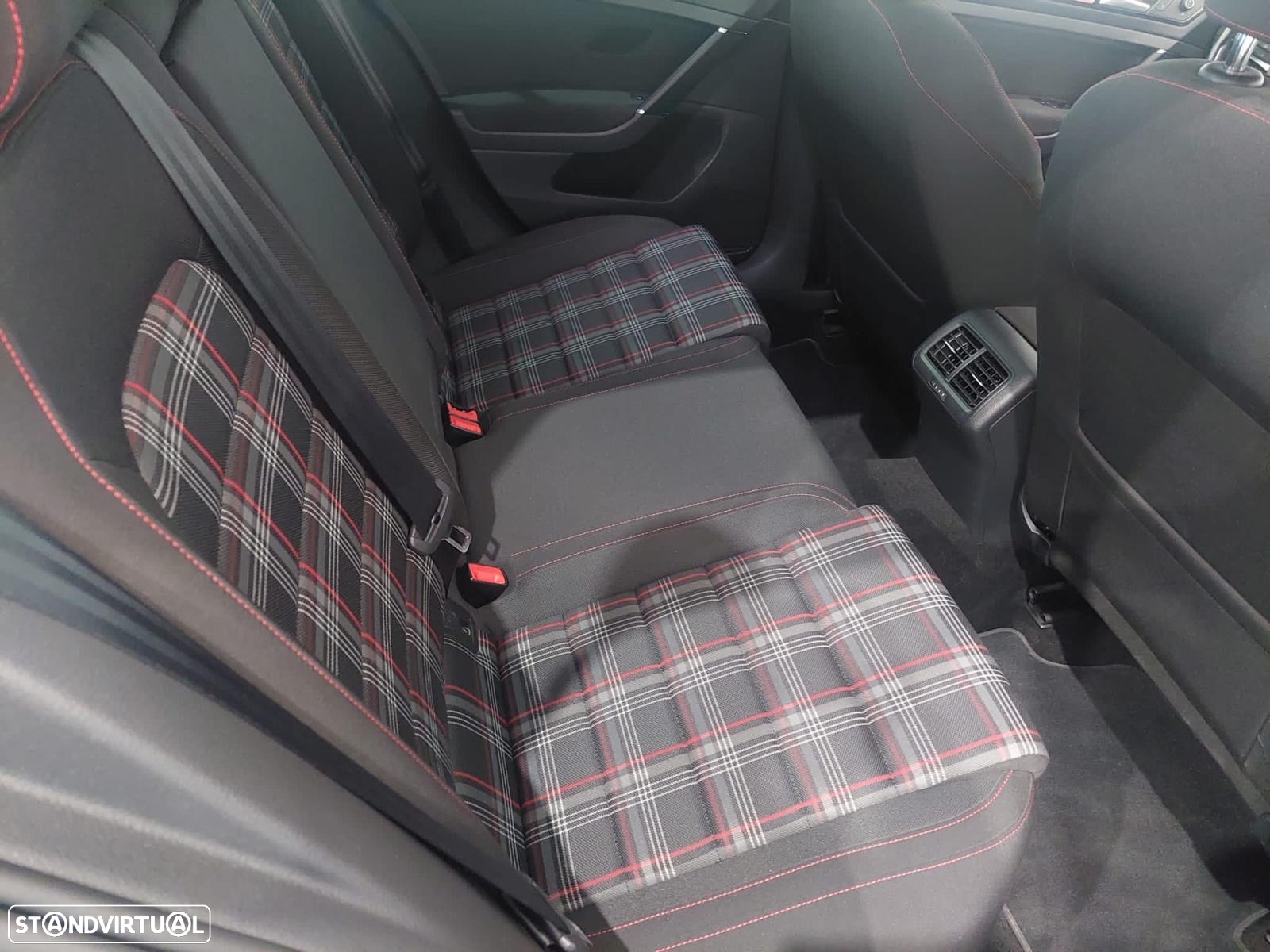 VW Golf 2.0 TSi GTi DSG - 16