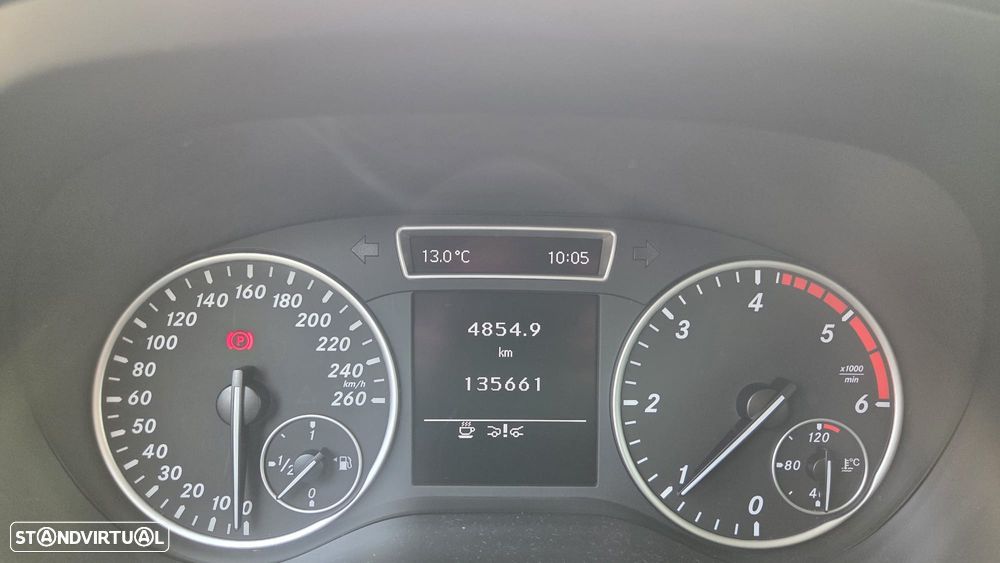 Mercedes-Benz B 180 CDI BlueEFFICIENCY 114g - 10