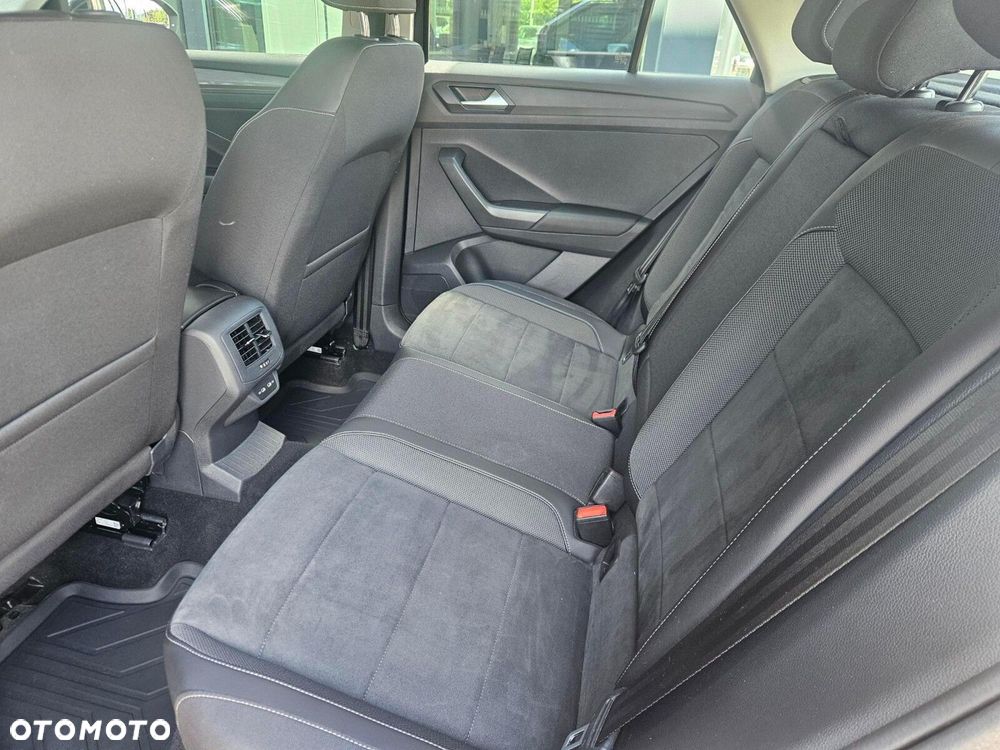 Volkswagen T-Roc 1.5 TSI Style DSG - 12