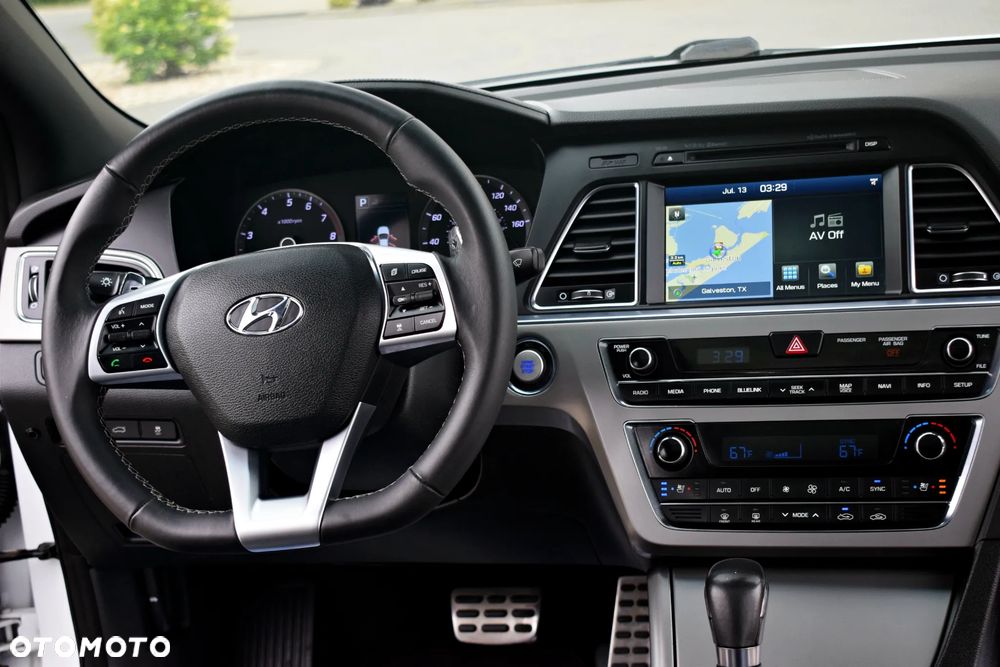 Hyundai Sonata - 6