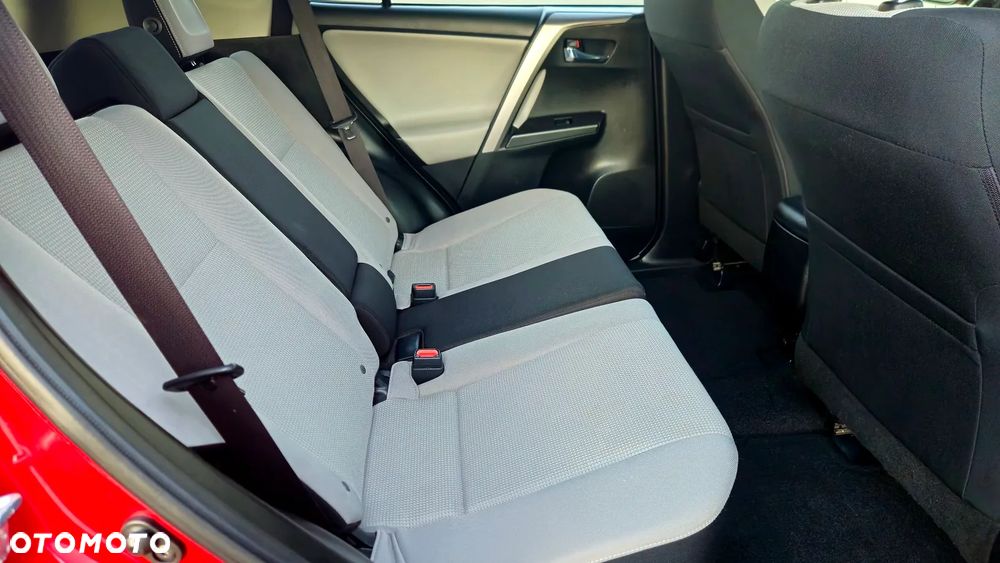 Toyota RAV4 2.5 VVT-i Sport - 13