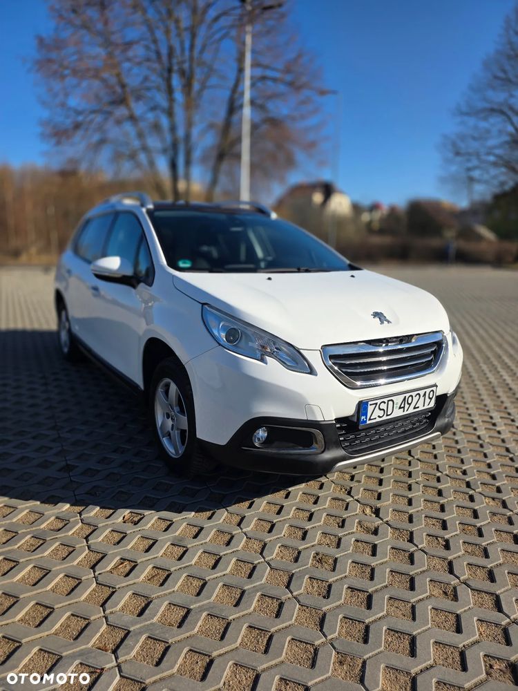 Peugeot 2008 PureTech 82 Style - 14