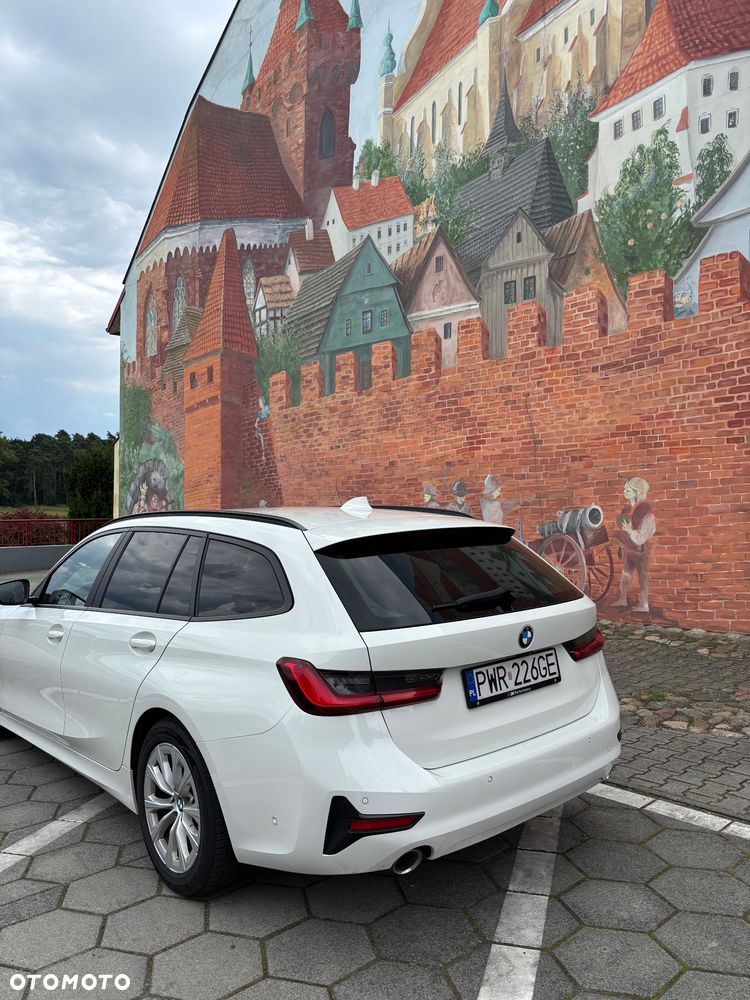 BMW Seria 3 - 10