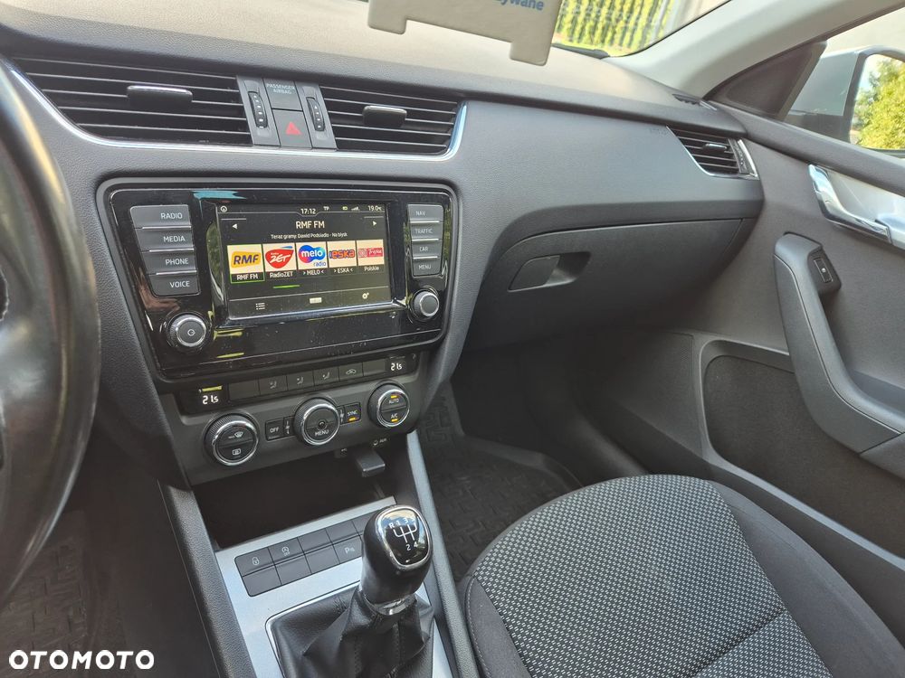 Skoda Octavia 1.6 TDI Ambition - 6