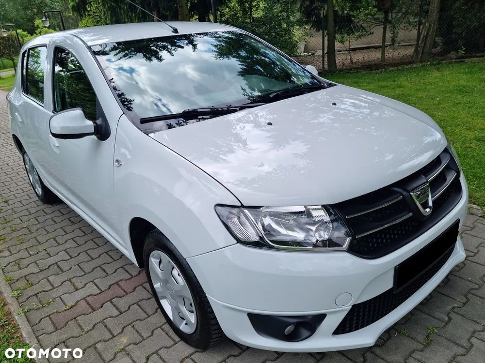 Dacia Sandero 1.2 16V 75 Laureate - 4