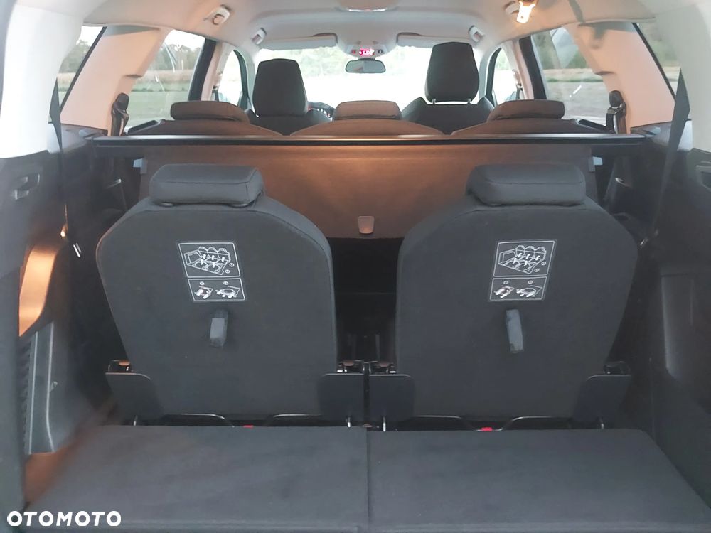 Peugeot 5008 - 20