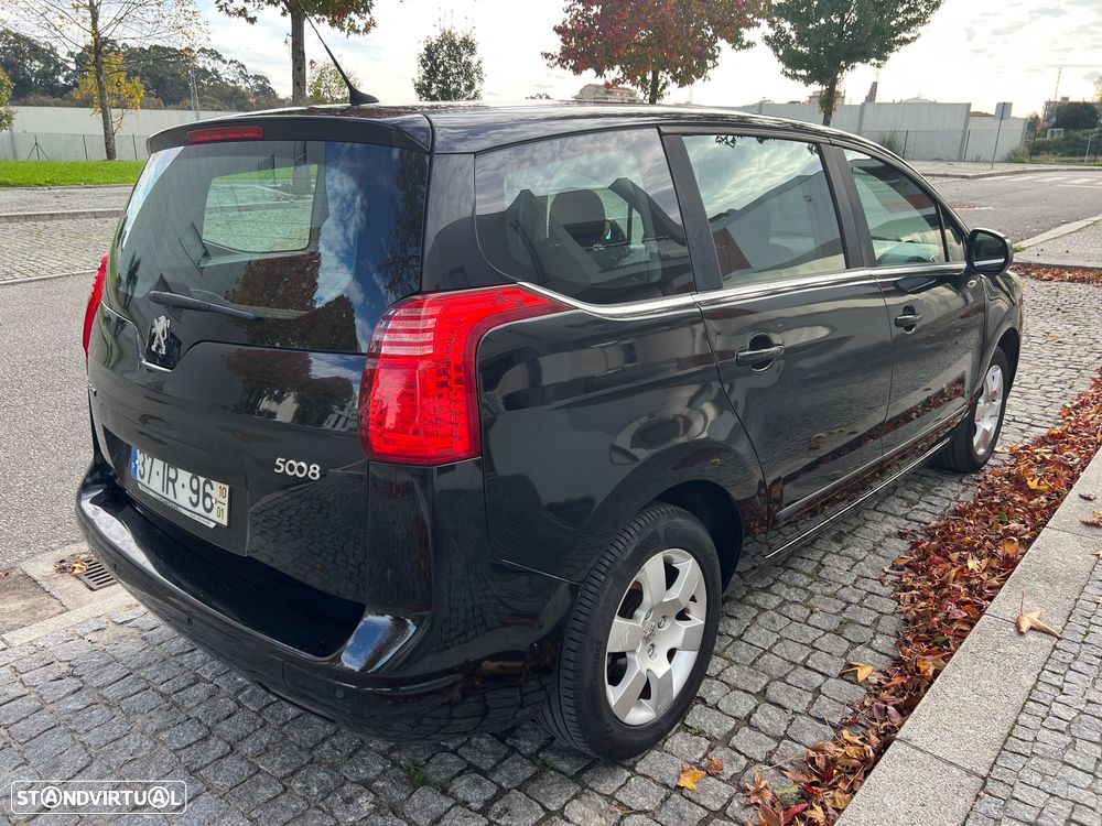 Peugeot 5008 1.6 HDi Executive - 2