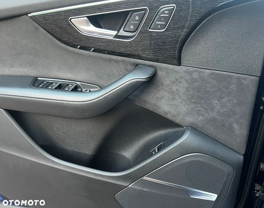Audi Q7 50 TDI mHEV Quattro S Line Tiptr - 14