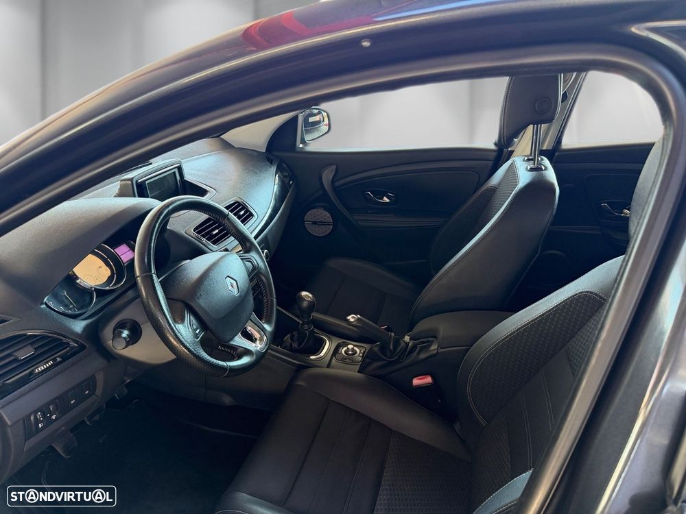 Renault Mégane 1.5 dCi Confort - 6