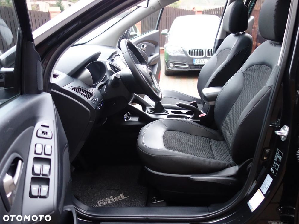 Hyundai ix35 2.0 2WD Style - 29