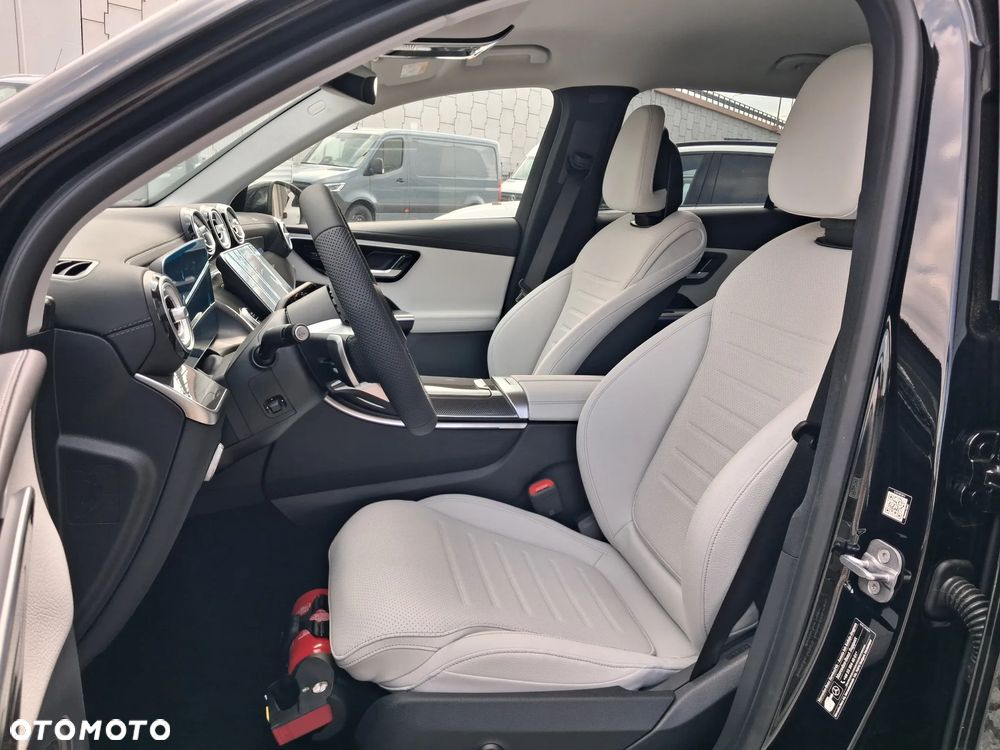 Mercedes-Benz GLC 220 d mHEV 4-Matic AMG Line - 10
