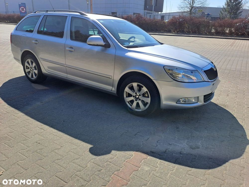 Skoda Octavia 1.8 TSI IMPULS EDITION - 12