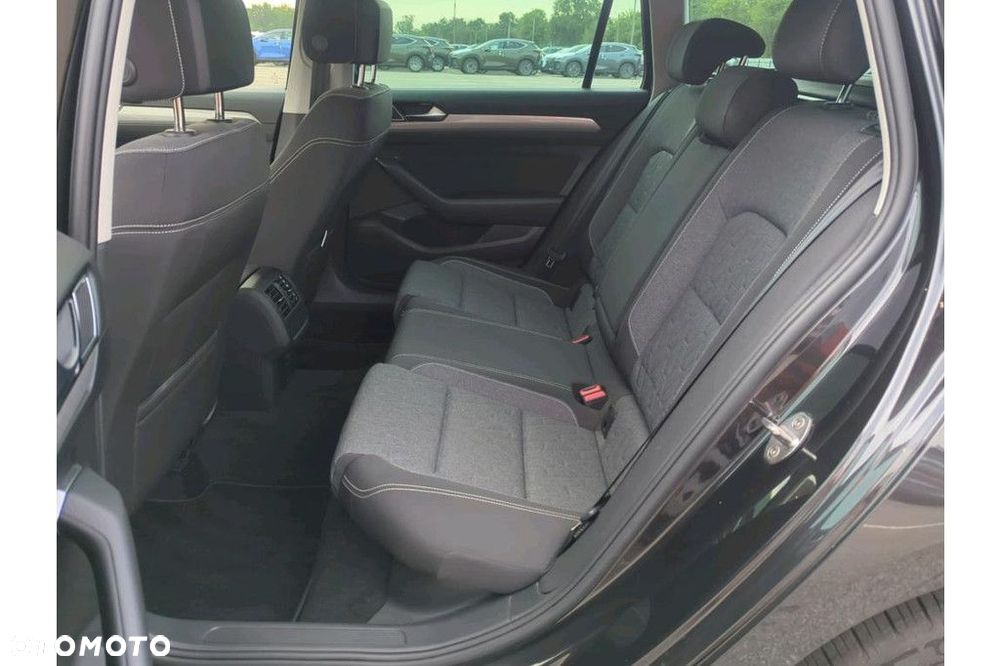 Volkswagen Passat Variant 2.0 TDI SCR Business DSG - 7