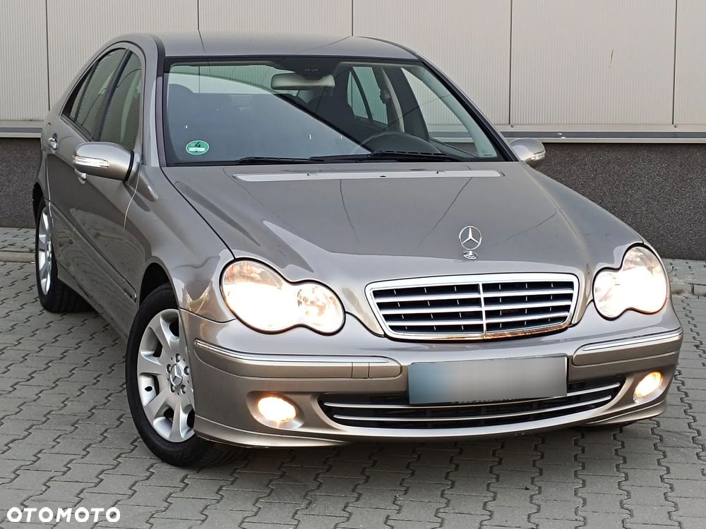 Mercedes-Benz Klasa C 200 Kompressor Automatik Elegance - 22