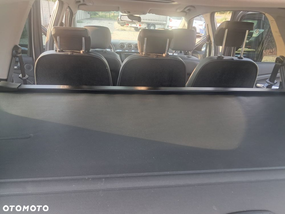 Ford S-Max - 27