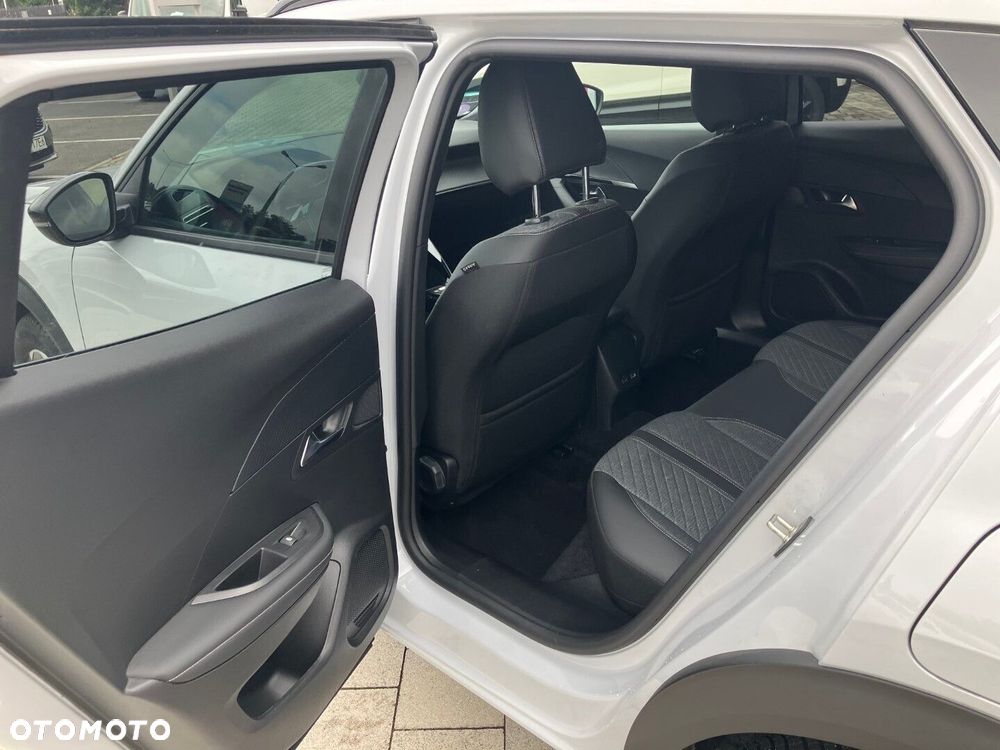 Peugeot 2008 1.2 PureTech Allure Pack S&S EAT8 - 25