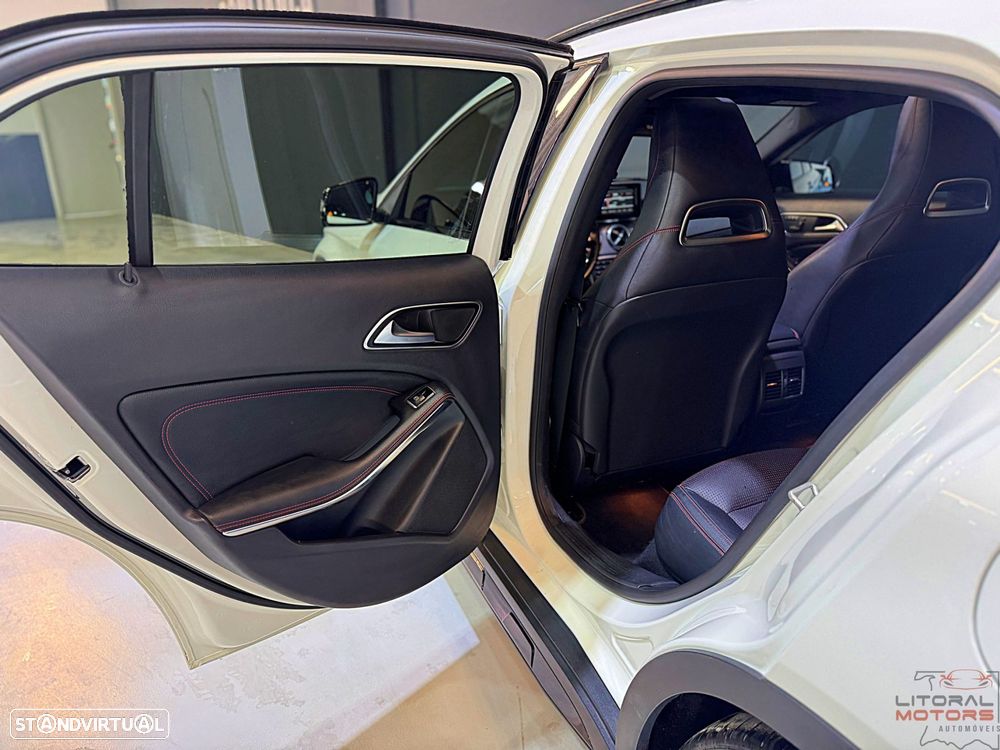 Mercedes-Benz GLA 220 CDI 4Matic 7G-DCT AMG Line - 17