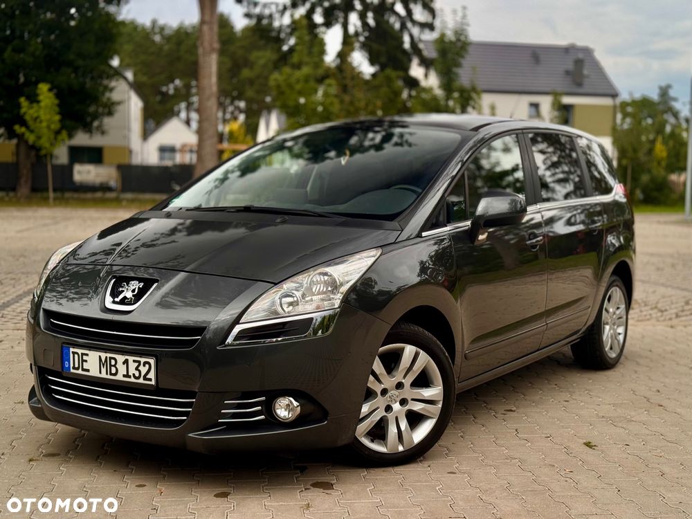 Peugeot 5008 HDI FAP 115 Family - 12