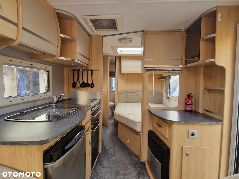 Coachman Pastiche - 8