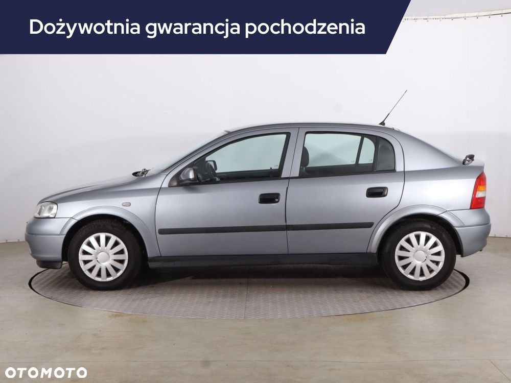 Opel Astra - 4