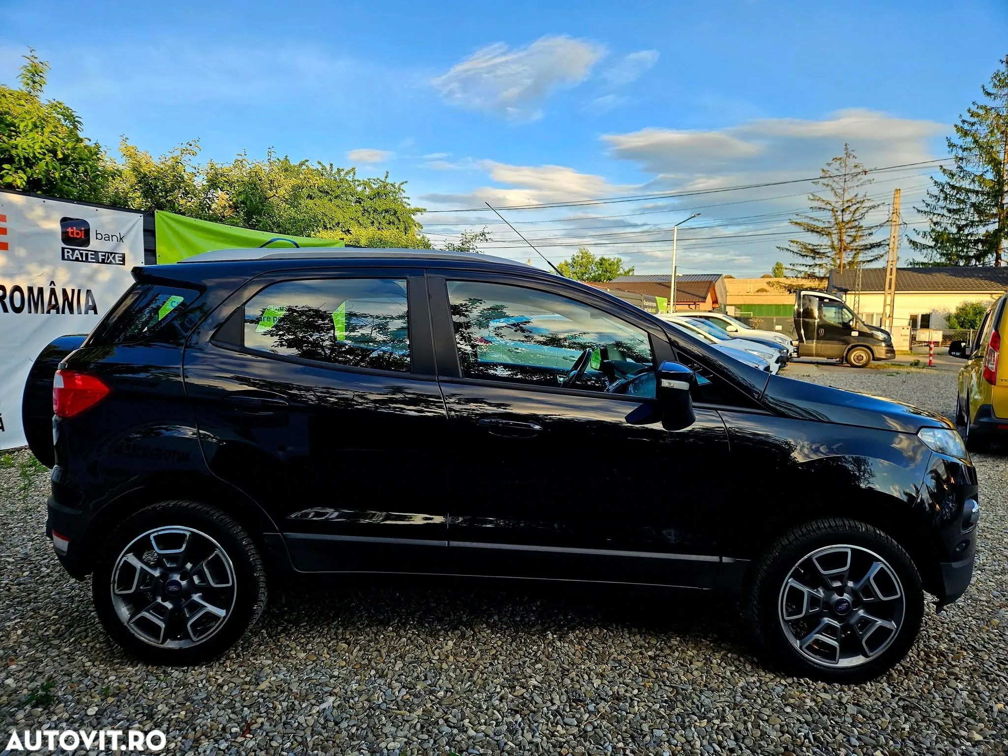 Ford EcoSport 1.5 TDCi TITANIUM - 11